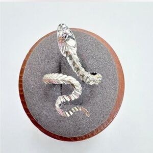 Sterling Silver Snake Ring 6.5